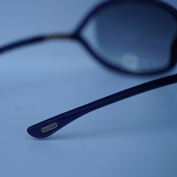 BRAND NEW LIMITED TIME ONLY TOM FORD SUNGLASSES main image 4